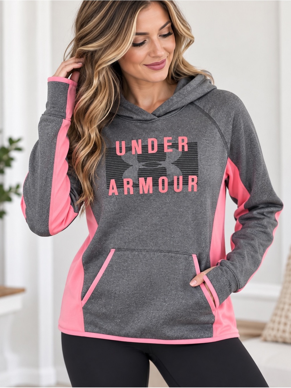 Under Armour ColdGear Storm Hoodie Women M Gray Pink Thumbholes Pullover